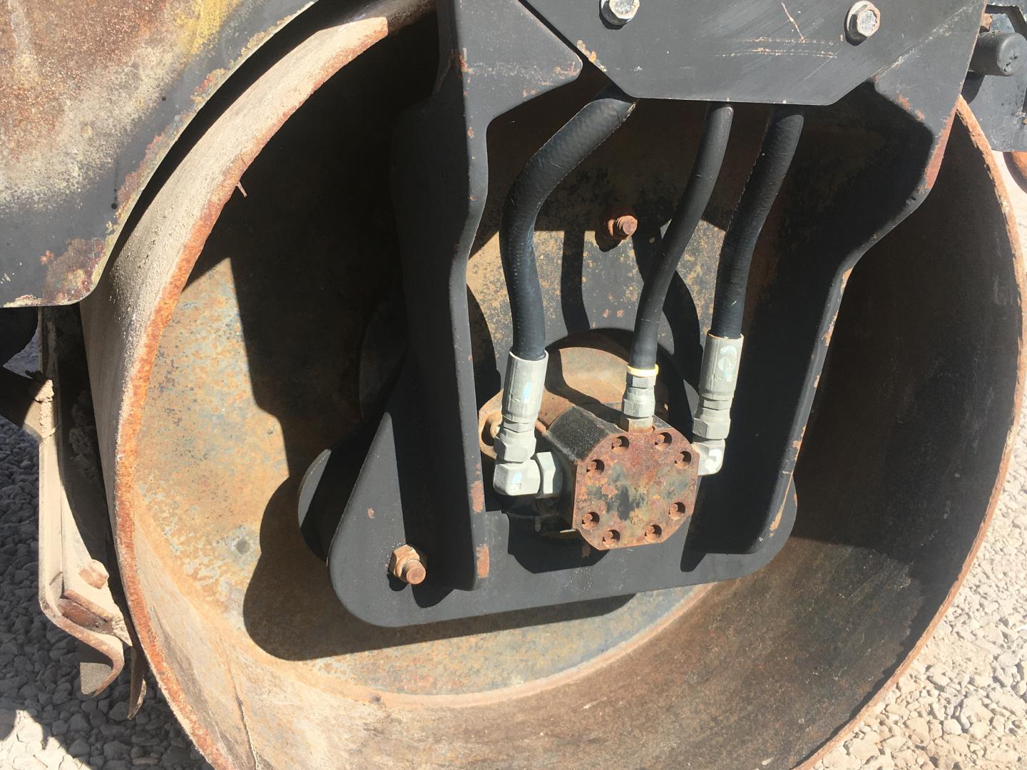 ./imagenes/INVOICE/2019/15528/COMPACTADOR WACKER RD114 (33).JPG